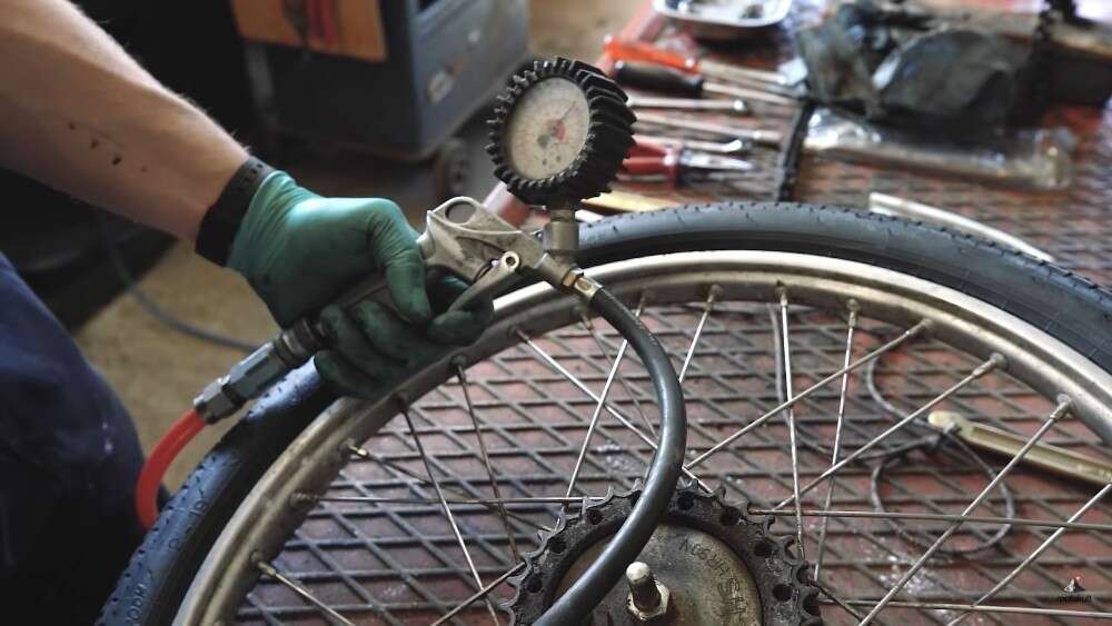 BGS Pneufüller geeicht 0 - 10 bar BGS Pneufüller geeicht 0 - 10 bar