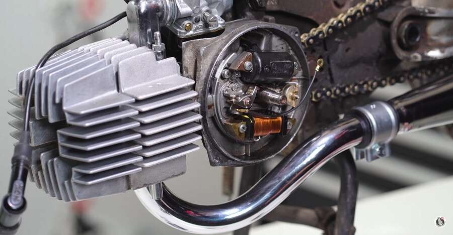 Alles zu Komponenten und Funktion der Magnetzündung deines Töfflis Alles zu Komponenten und Funktion der Magnetzündung deines Töfflis