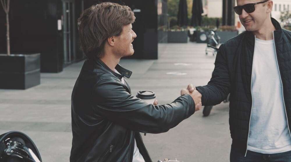 Angaben zu deinem Töffli sind unbedingt nach bestem Wissen und Gewissen zu machen Angaben zu deinem Töffli sind unbedingt nach bestem Wissen und Gewissen zu machen