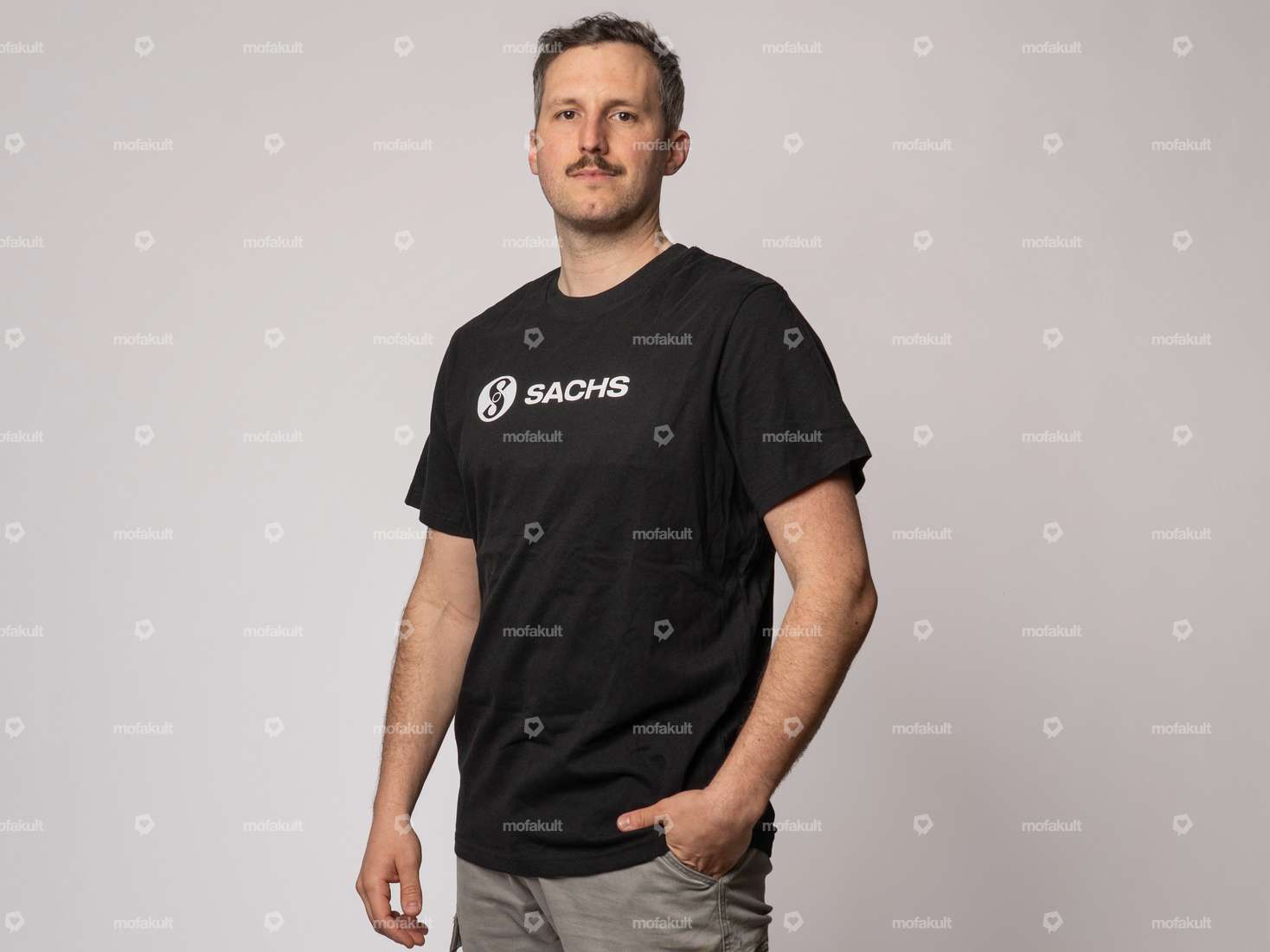 mk-Merch T-Shirt «SACHS» UNISEX schwarz Carousel Image 1