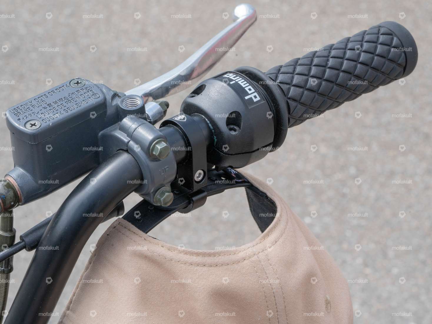 66HEROES Cap Holder Alu black Carousel Image 3