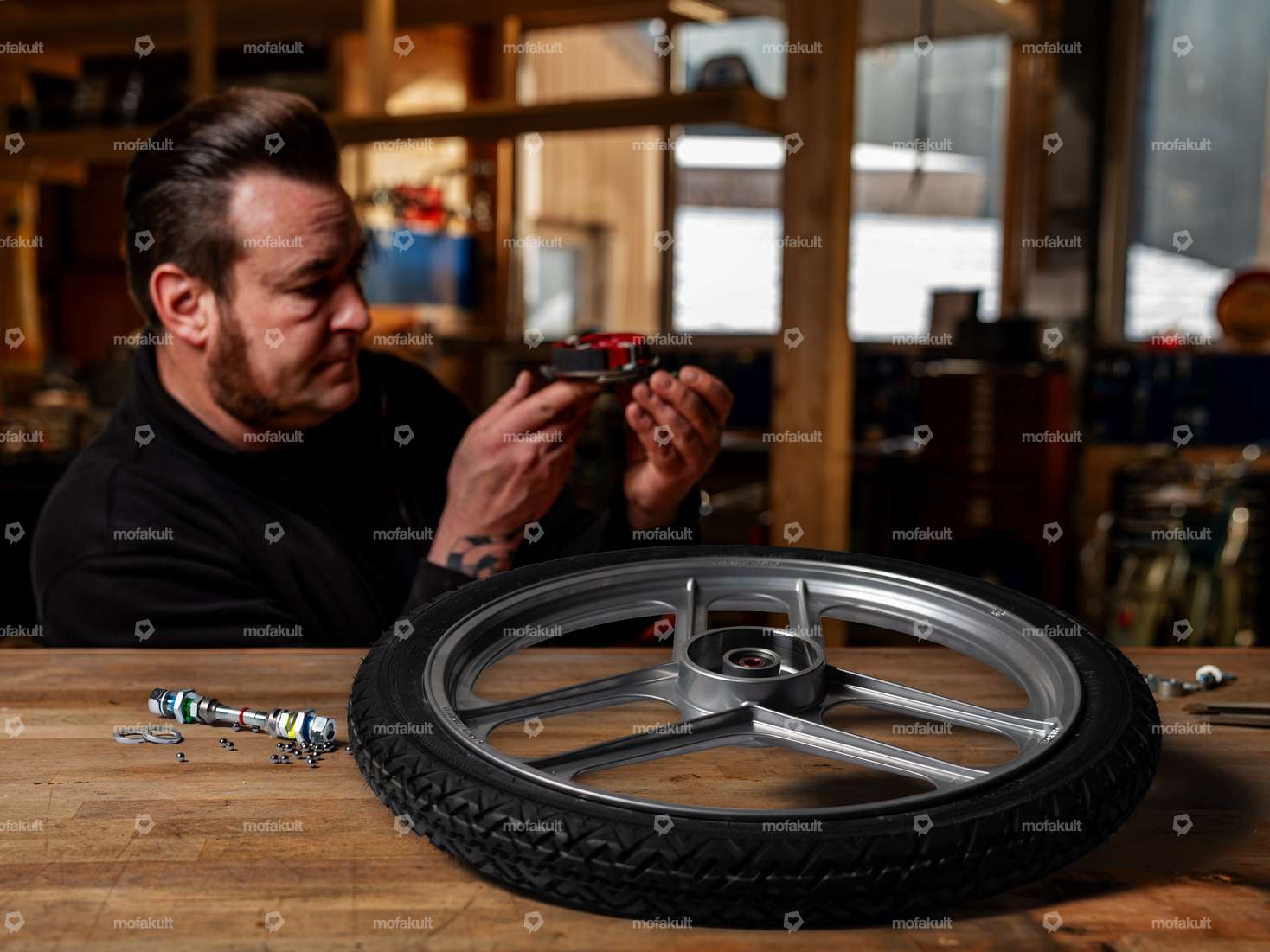 Siggnature Nabenrevision (Konenlager) Vorderrad | Pony GTX, Cross 521 Carousel Image 1