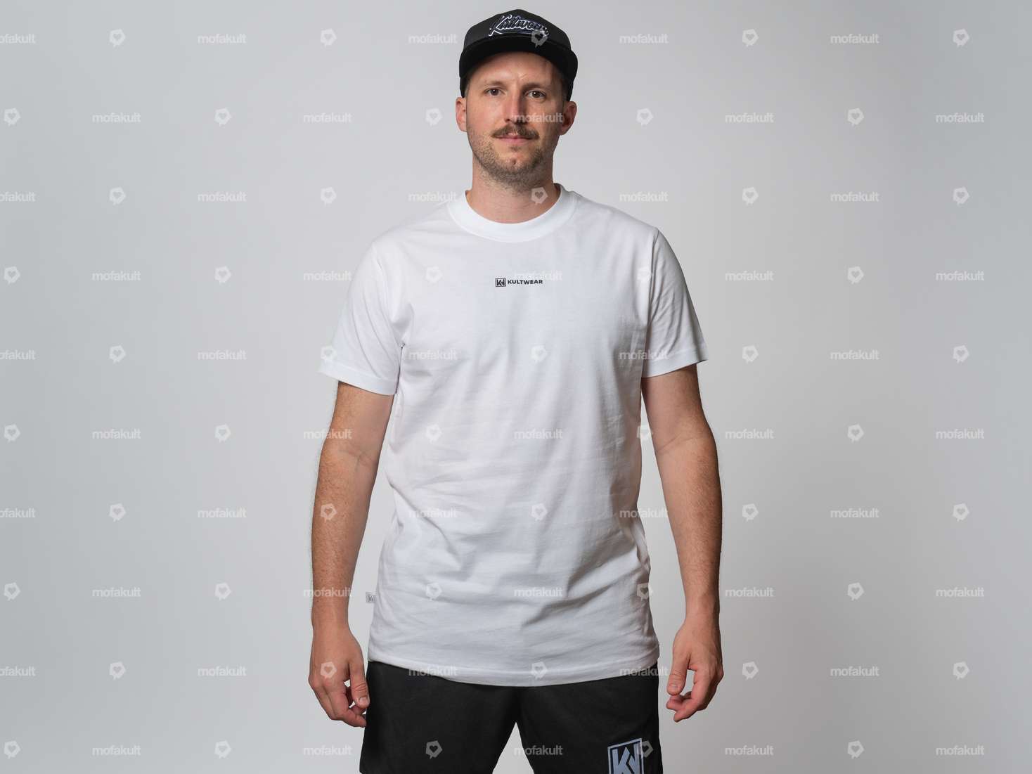 KULTWEAR T-Shirt «Puch» weiss Carousel Image 1