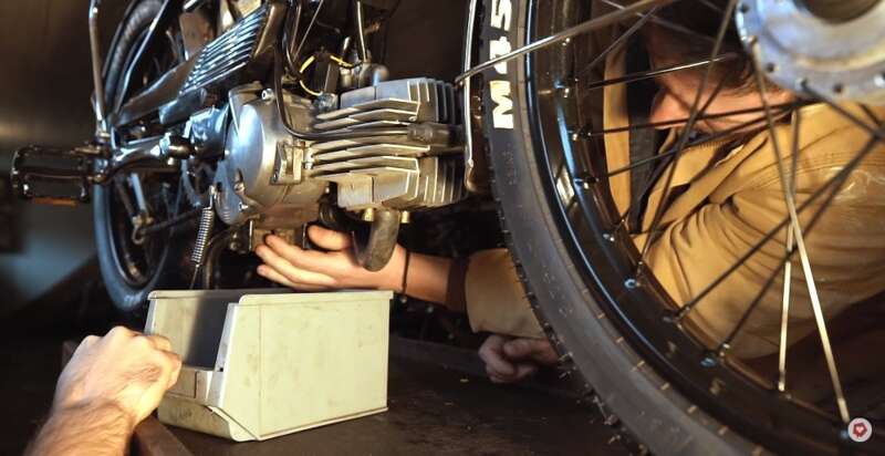 Ölwechsel an deinem Töffli Ölwechsel an deinem Töffli